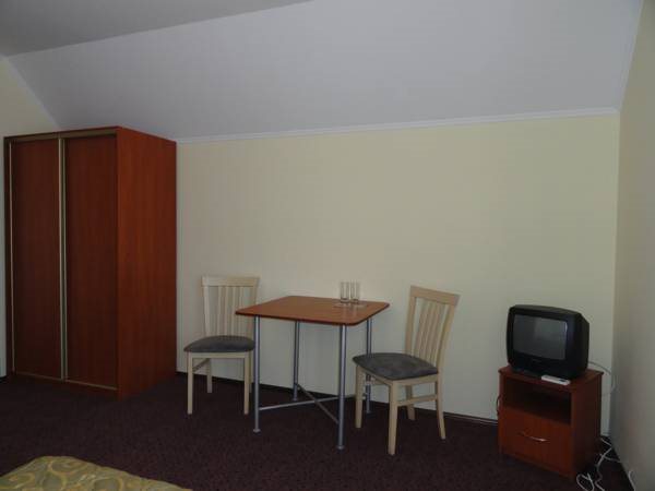 Viktoria Hotel — Obroshyne — photo 5