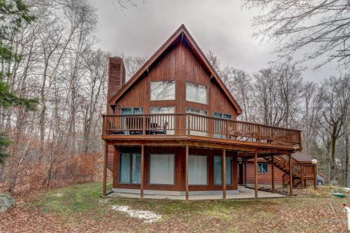 South Hill Lodge — 4-Star Luxury Hotel in Ludlow, United States