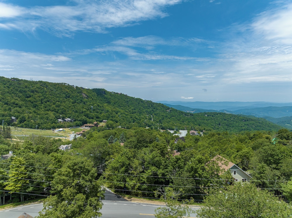 4 Seasons at Beech Mountain - photo 73