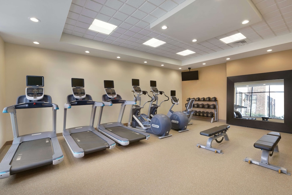 Hilton Garden Inn Pittsburgh Airport South Robinson Mall - photo 19