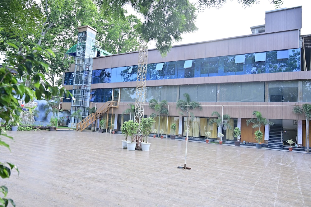 Holy Palace in Jamshedpur, India