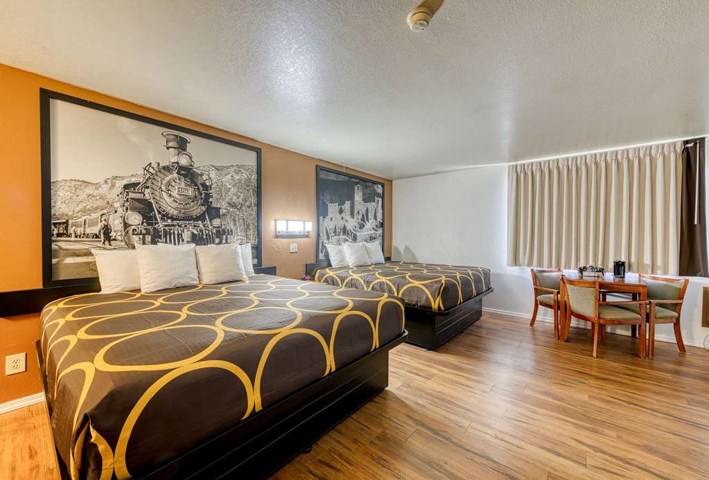 Super 8 by Wyndham Alamosa - photo 36