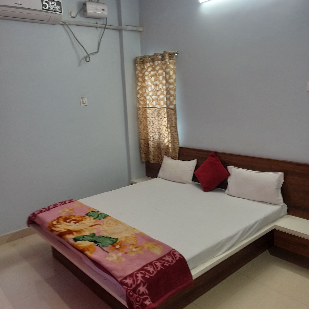 Hotel adiraj palace and lodging — Ahmadnagar — photo 5