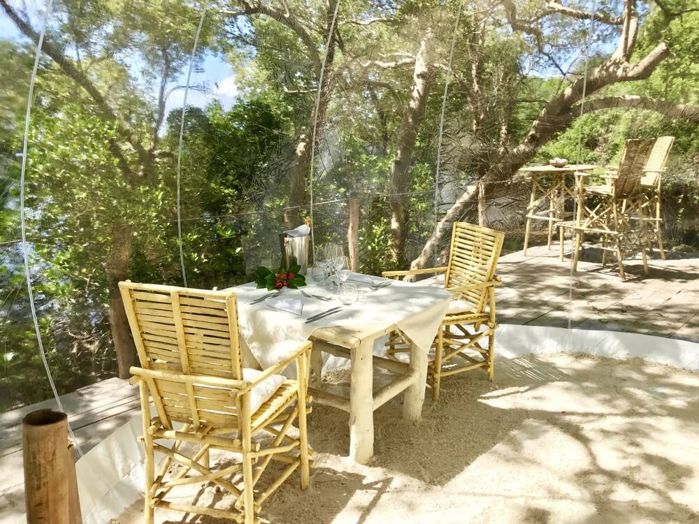 Room Service - Dining