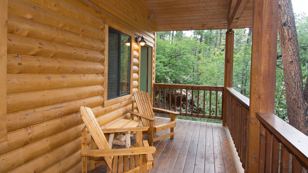 Upper Canyon Inn & Cabins - photo 120