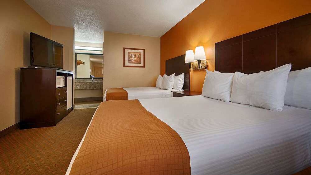 Best Western Royal Inn - photo 5