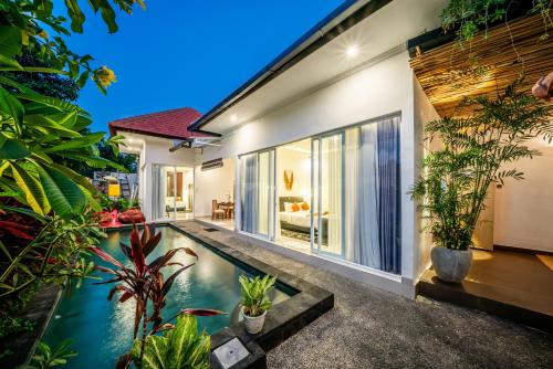 PROMO Bali Rosa Villa Luxury & Cozy 2Bedroom in Canggu Dedicated to Digital Nomad — 4-Star Luxury Hotel in Canggu, Indonesia