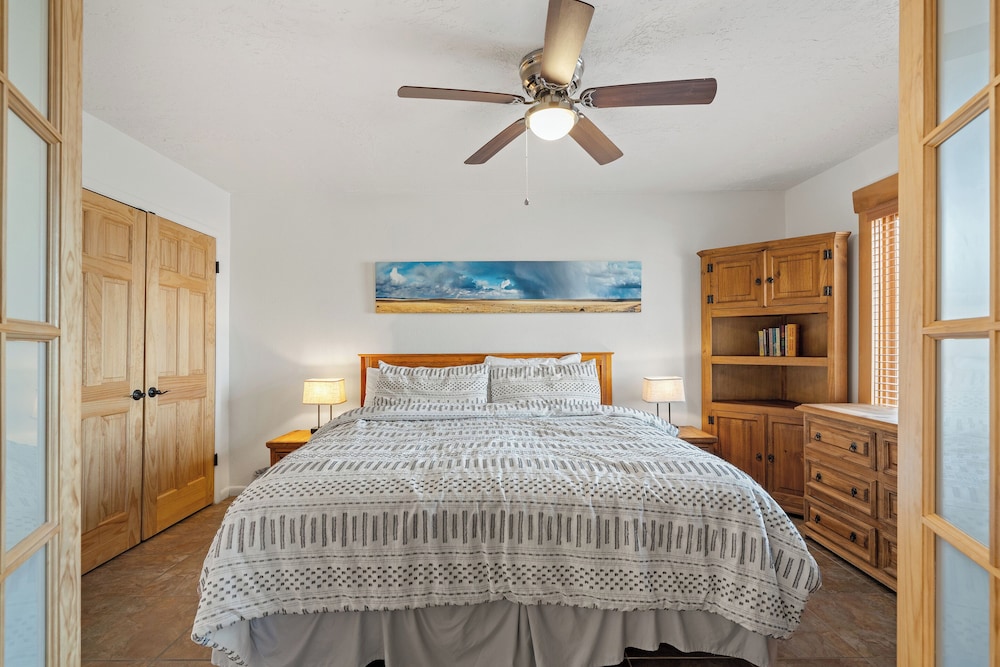 Fort Marcy Suites by All Seasons Resort Lodging - photo 5