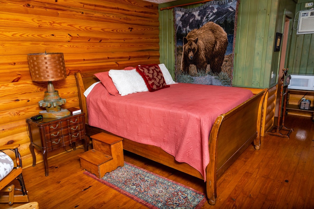 Mountain Aire Cottages & Inn - photo 33