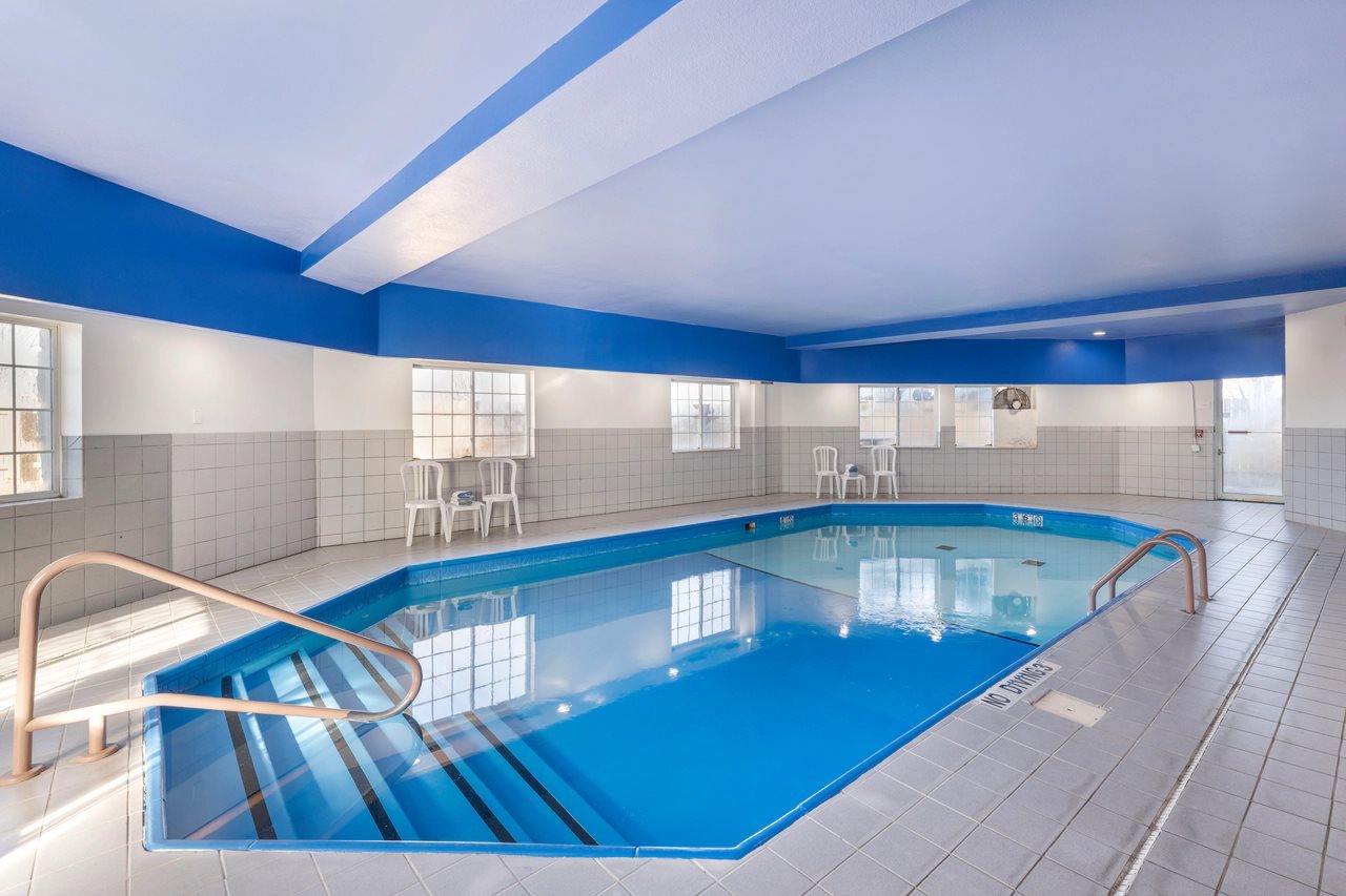 Quality Inn & Suites Lincoln North - photo 24