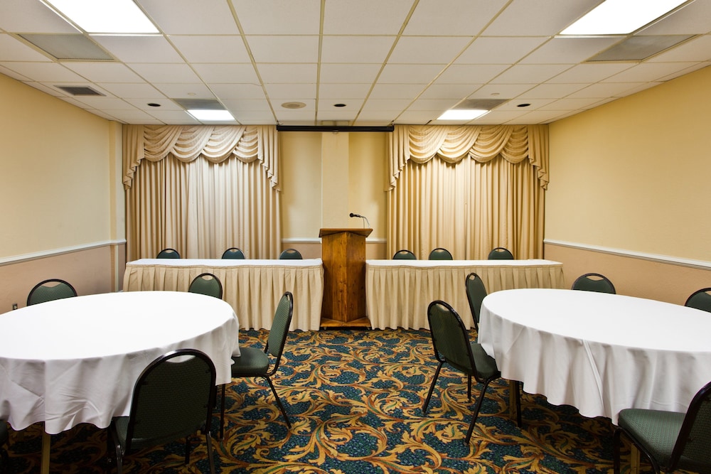 Holiday Inn Port St. Lucie by IHG - photo 28