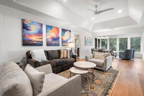 96 Inlet Cove Cottage by Akers Ellis Rentals — 4-Star Luxury Hotel in Kiawah Island, United States