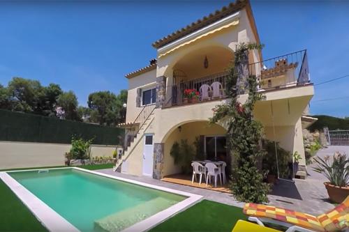 Club Villamar La Vue in Calonge, Spain