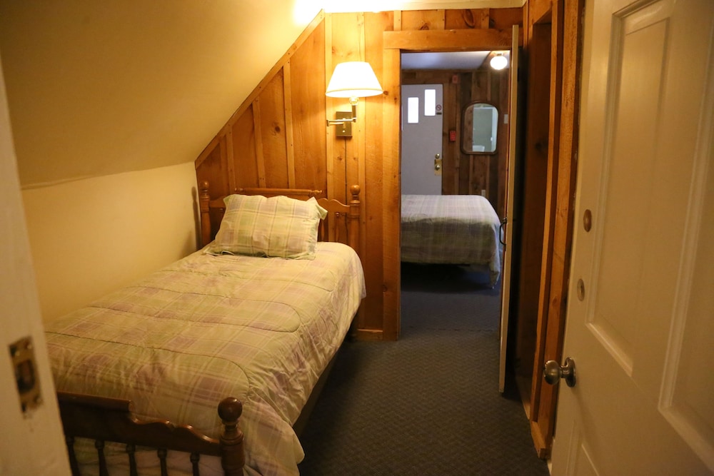 Salt Ash Inn - photo 44