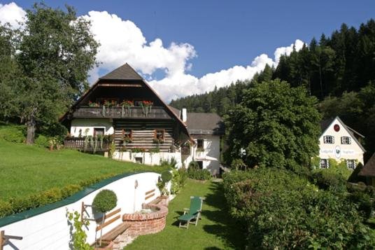 Landhotel Neugebauer — hotel in Huettenberg