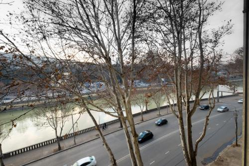 Iren river side apartments