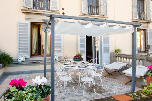 Contemporarys Suites — 4-Star Luxury Hotel in Florence, Italy