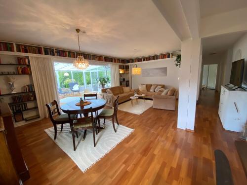 Nettetal Oase — 4-Star Luxury Hotel in Nettetal, Germany