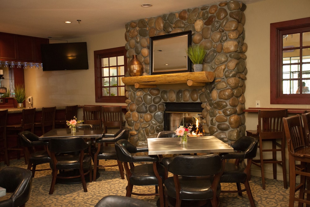 Forest Suites Resort at the Heavenly Village - photo 108