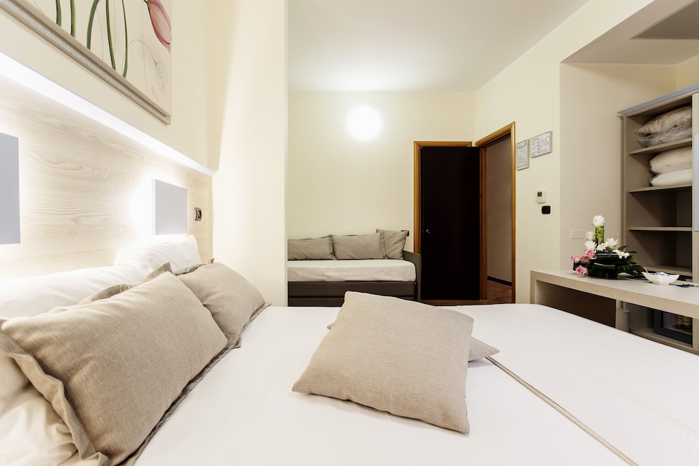 Hotel Fly — Gallipoli — photo 3