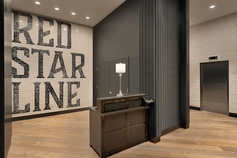 DoubleTree by Hilton New York Downtown - photo 5