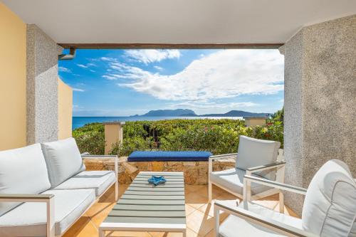 Terrazza su Tavolara — 4-Star Luxury Hotel in Olbia, Italy