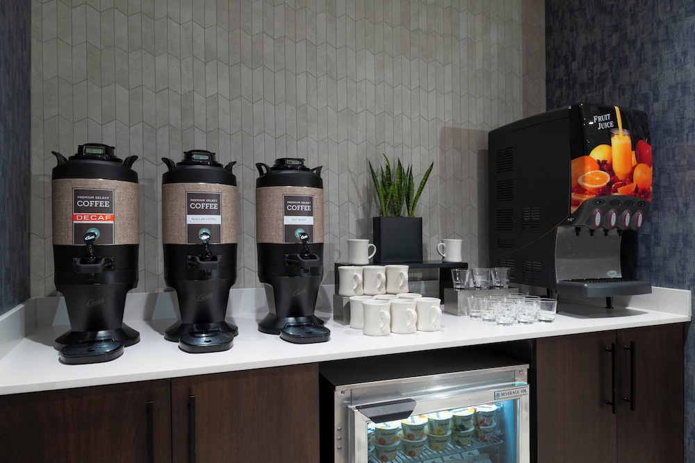TownePlace Suites by Marriott Boston Medford - photo 27