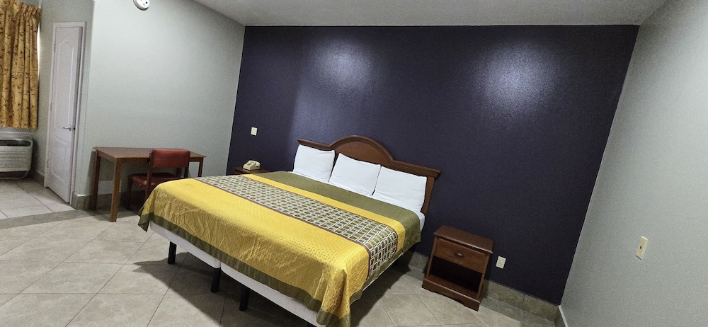 Texas Inn and Suites RGV - photo 16