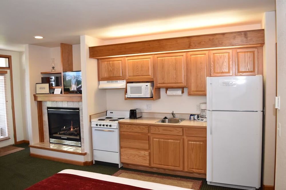 Wildwood Inn - photo 24