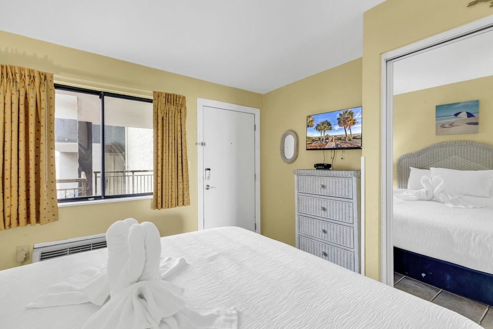 Bluewater Resort 306 - photo 3