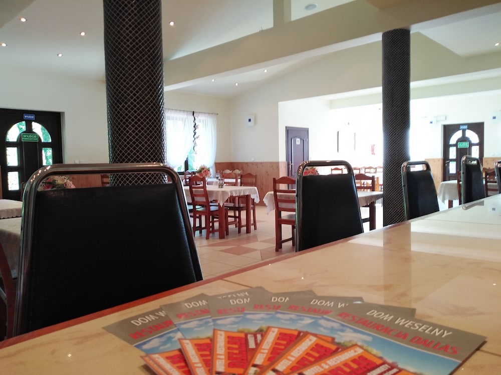 Hotel Restauracja Dallas — Myslenice