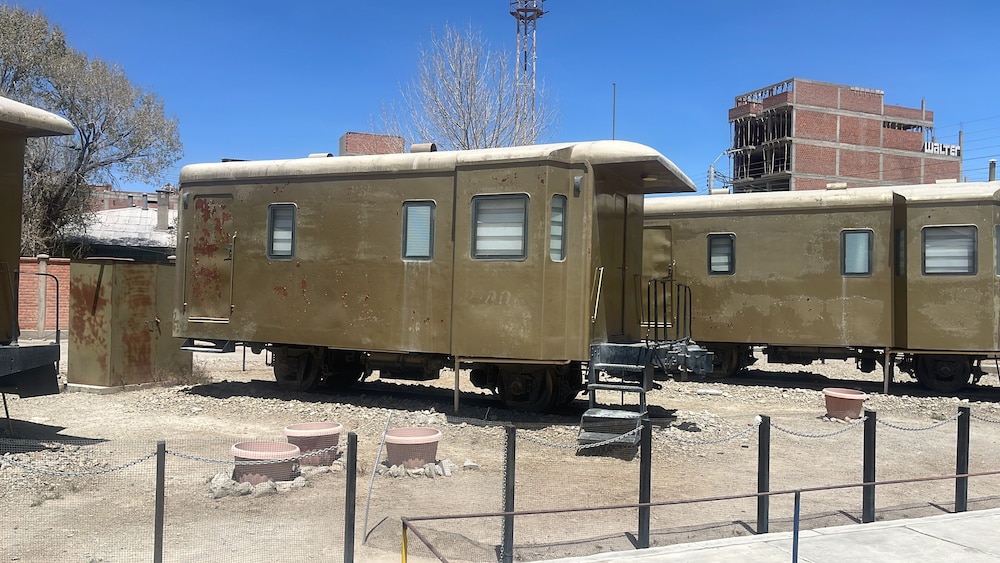 Onkel Inn Wagon Sleepbox Uyuni in Uyuni, Bolivia
