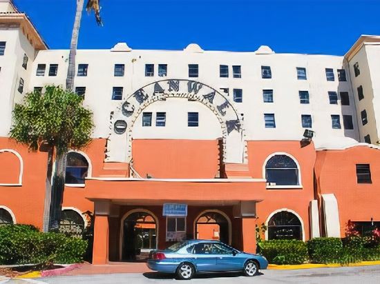 Hollywood Beach Resort Cruise Port Hotel - photo 6