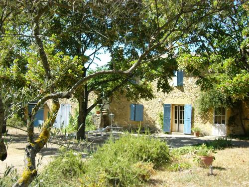 Mas Boudeissoun Cœur de cerise Baignade à 600 m — hotel in Mormoiron