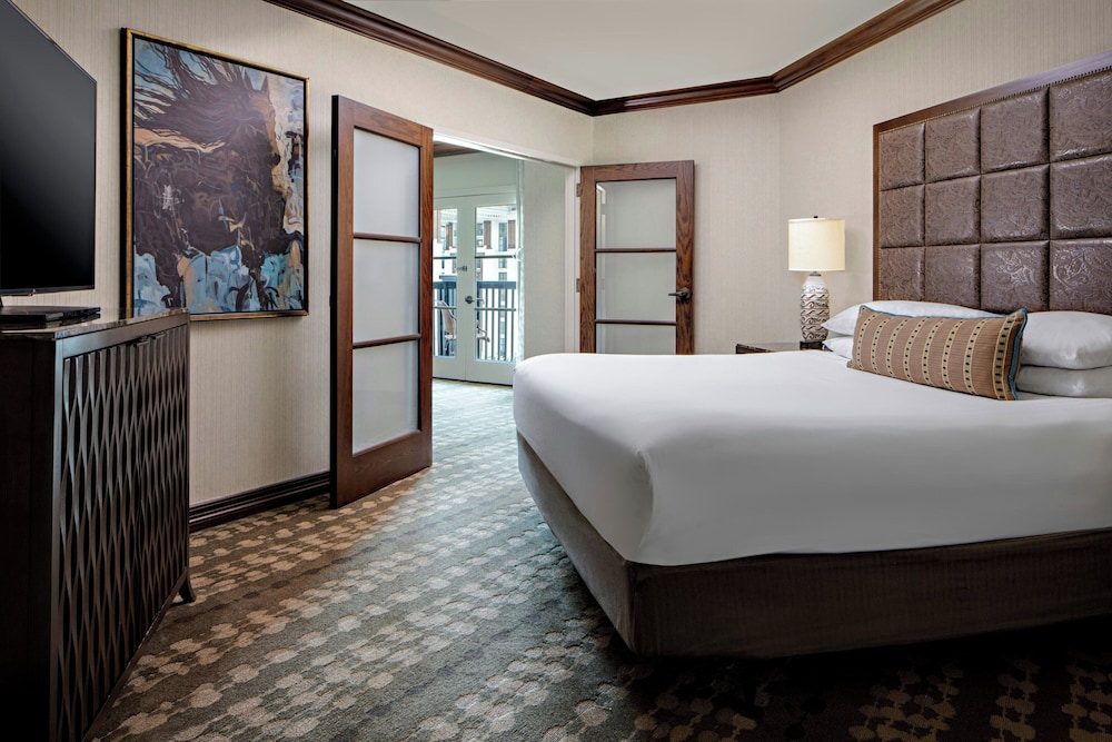 Gaylord Texan Resort & Convention Center - photo 6