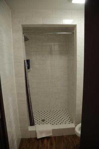 Theroff's Motel - photo 32