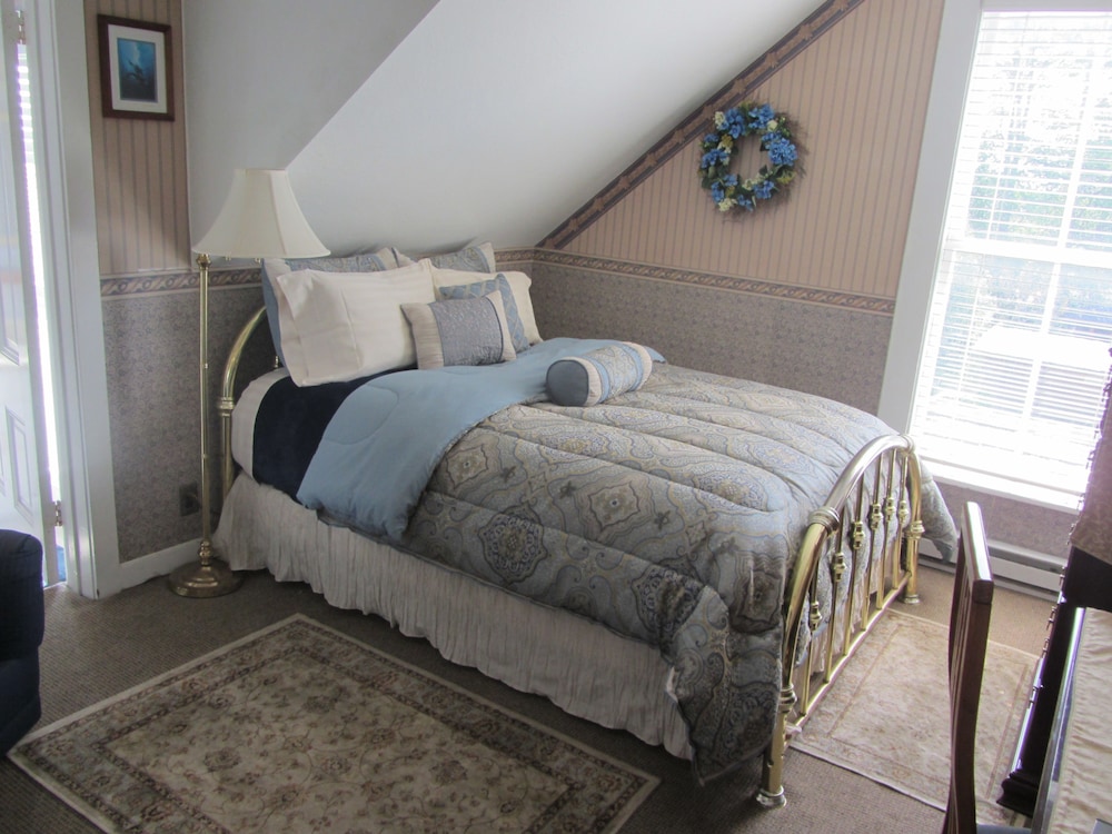 Nicholson House at Beaujolais - photo 29