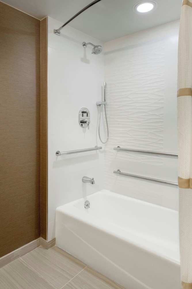 Sacramento Marriott Rancho Cordova - photo 23