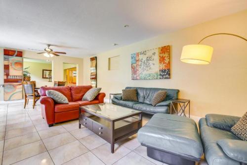 Spacious House near Fort Lauderdale Minutes from Beach — 4-Star Luxury Hotel in Plantation, United States