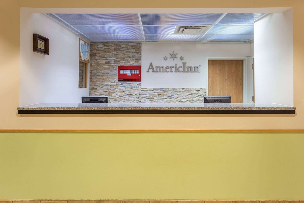 AmericInn by Wyndham Streator - photo 2