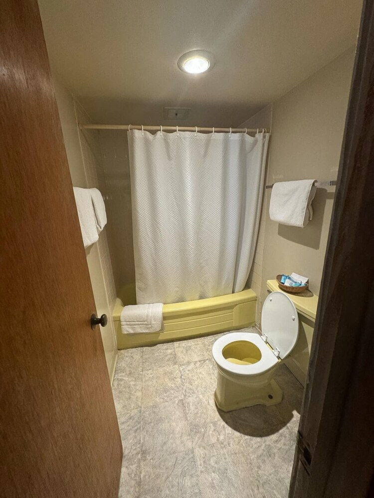 Sunset Oceanfront Lodging - photo 75