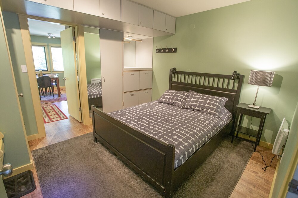 Crystal Chalets Condominiums at Crystal Mountain Ski Resort - photo 29