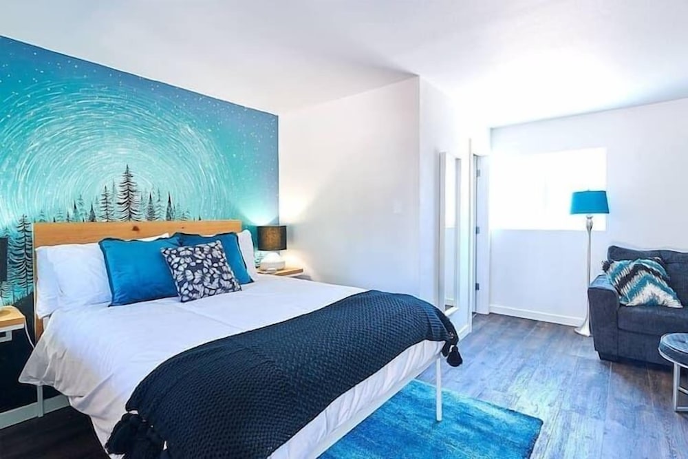 The Kenton Hotel - photo 9