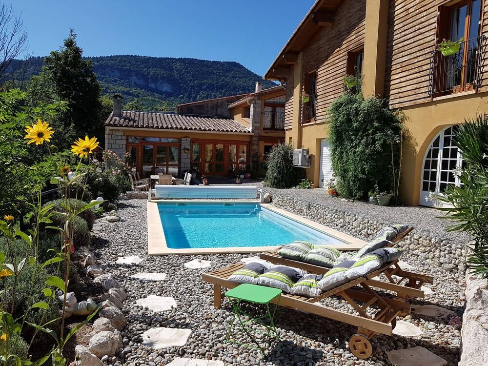 La Cocagniere In A Rural Location — Chalabre