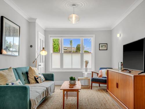 Charming cottage in the Heart of Whitstable Pass the Keys — 4-Star Luxury Hotel in Whitstable, United Kingdom
