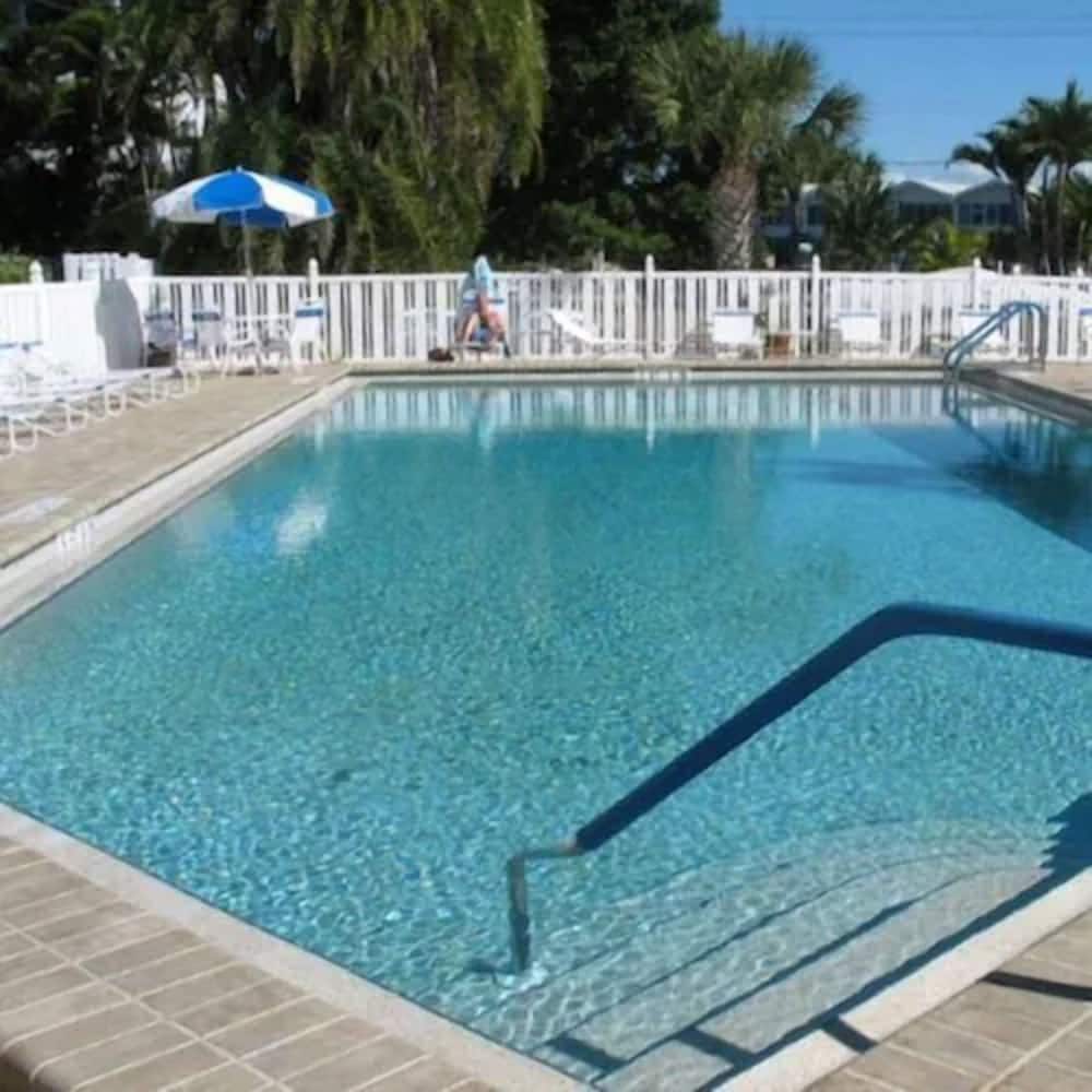 Gulfview Manor Resort - photo 44