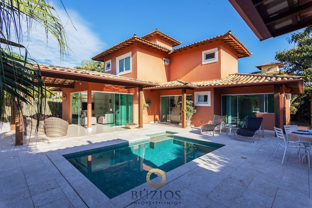 Bz36 600m Rua das Pedras Casa c piscina — 4-Star Luxury Hotel in Armacao De Buzios, Brasil