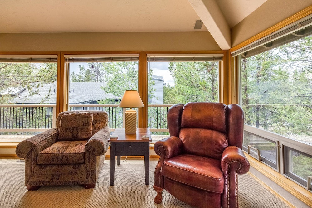 White Elm 30 - photo 11
