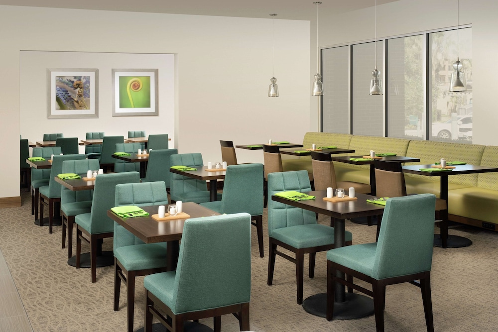 Hilton Garden Inn San Antonio Airport South - photo 25