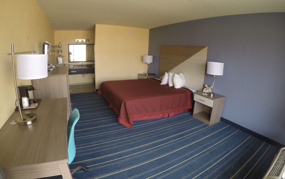 Days Inn by Wyndham Salem - photo 10